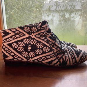 OSBORNE MADE TO ORDER LIMITED EDITION "MYSTIC" HIPSTER ANKLE BOOTIE